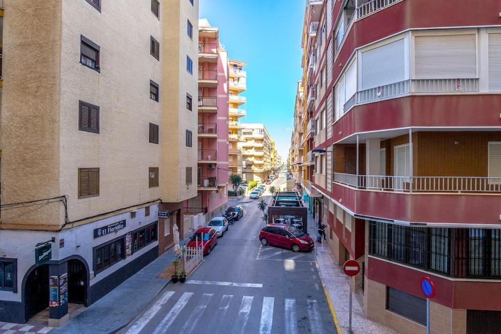 Studio Torravieja On Playa Del Cura Torrevieja Exterior foto